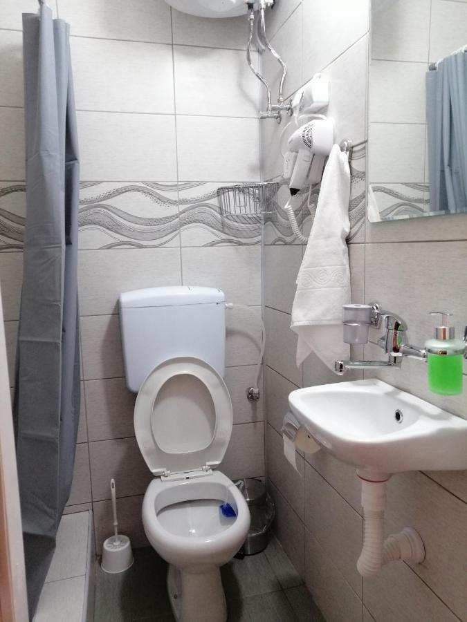 Mitic Apartmani 1 Ni Eksteriør billede