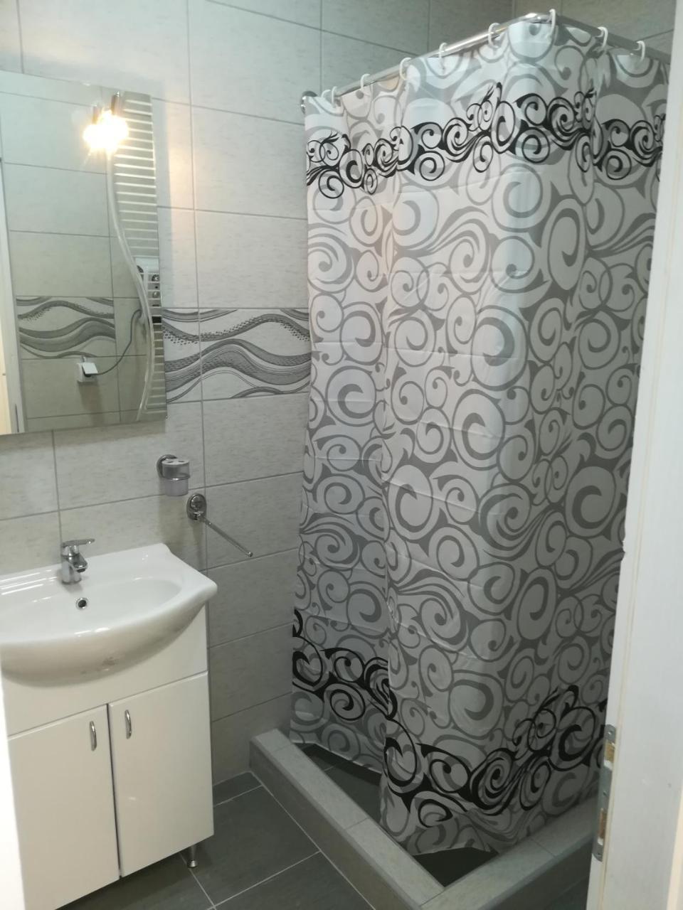 Mitic Apartmani 1 Ni Eksteriør billede